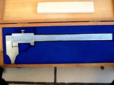 Pied à coulisse sans marque - Mm 1/50ème - 250mm - Inox.