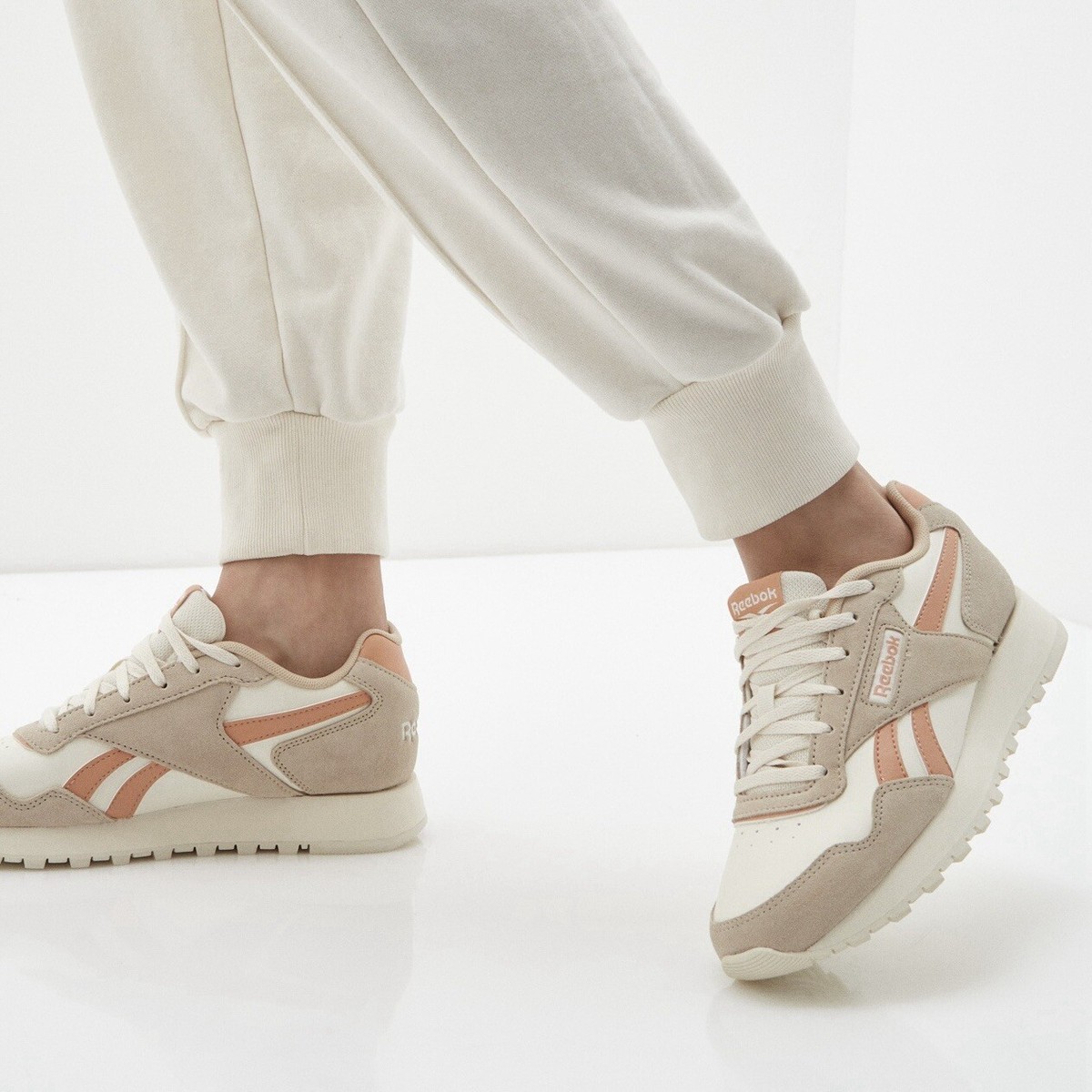 Womens Trainers Reebok Pumps For Women Reebok Women's Flashfilm