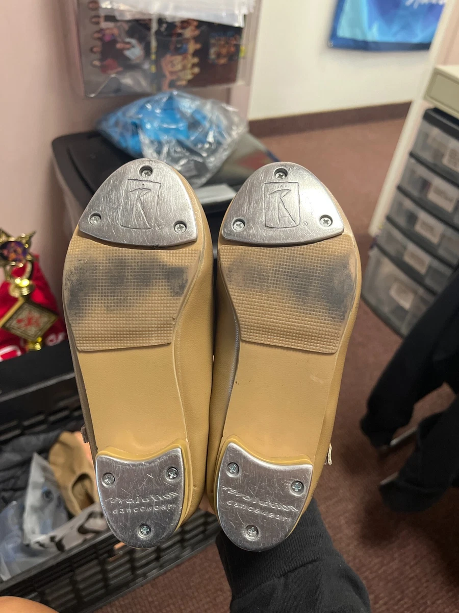 U shell deals tap shoes