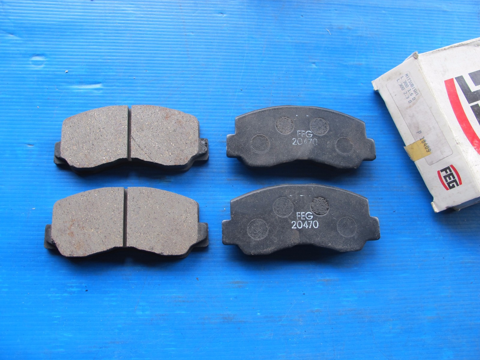Plaquettes de freins avant FEG pour restaurer le freinage de votre Galant