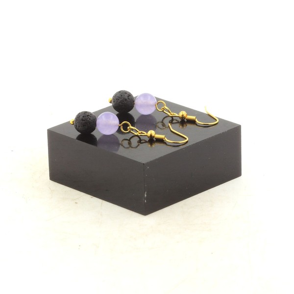 Mineralien Und Edelsteine. Ohrringe 2 Perlen Chalcedon Lavendel-image