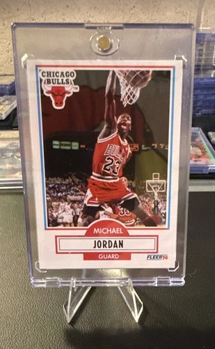 Fleer 1990-91 Fleer Michael Jordan Chicago Bulls #26 Base Set NBA Card