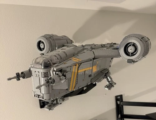 LEGO Star Wars: UCS Razor Crest (75331) - Used - Built