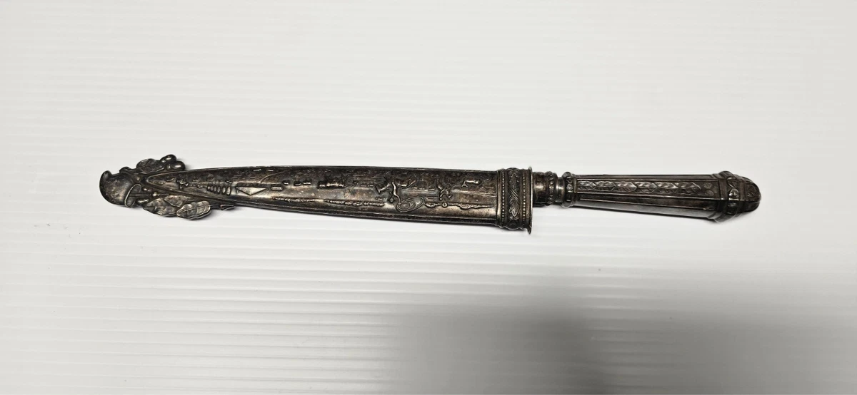 Gaucho Knife In Collectible Vintage Factory Manufactured Fixed