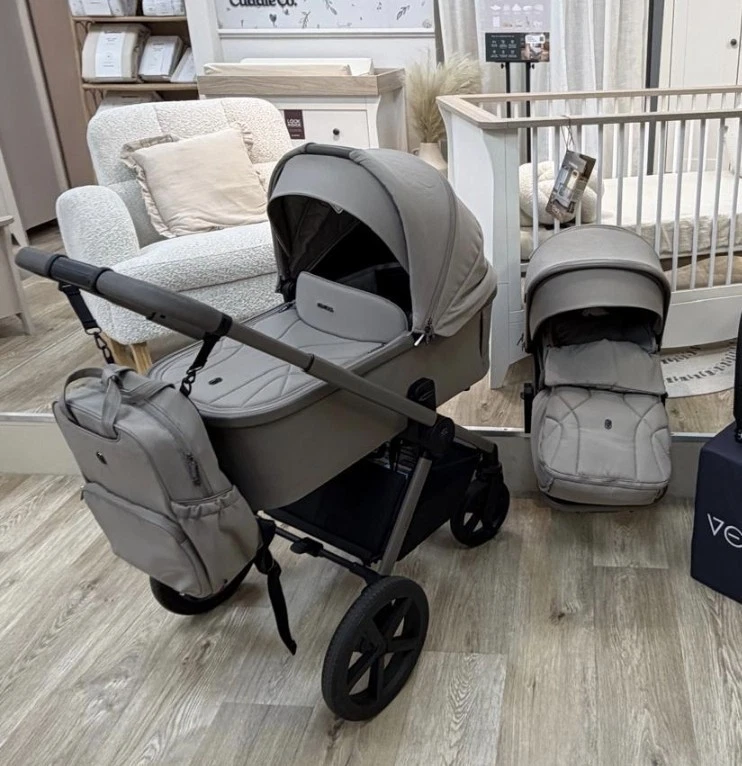 Venicci Upline 2 - Taupe Ex Display Stroller And Carrycot
