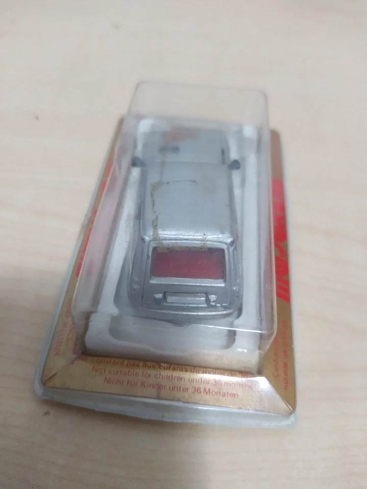 Modellino Auto Majorette R5 Renault In Box Aperto - Immagine 2 di 4