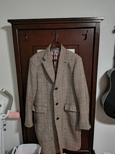 Indochino Brown Cashmere & Wool Blend Winter Top Coat Overcoat 48R 58EU - product listing photo