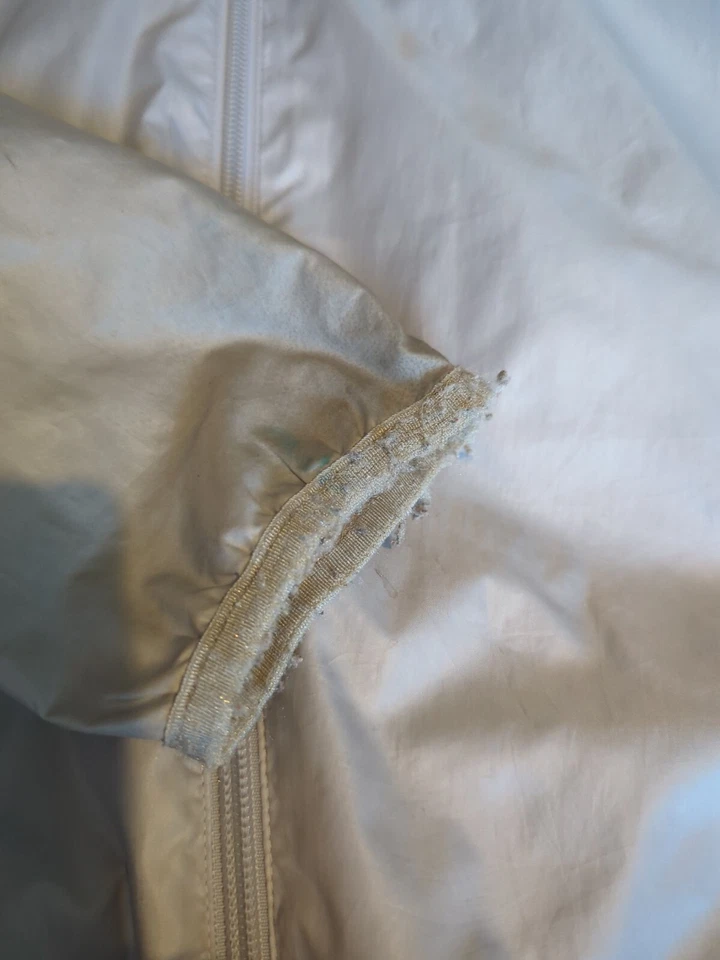 Adidas Windbreaker Jacket Womens Iconic Lightweight Size XS Holidays ⛱️🌞⛱️ - Image 4 of 4