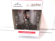 2022 Hallmark Harry Potter on Broom Stylized Christmas ORNAMENT NEW