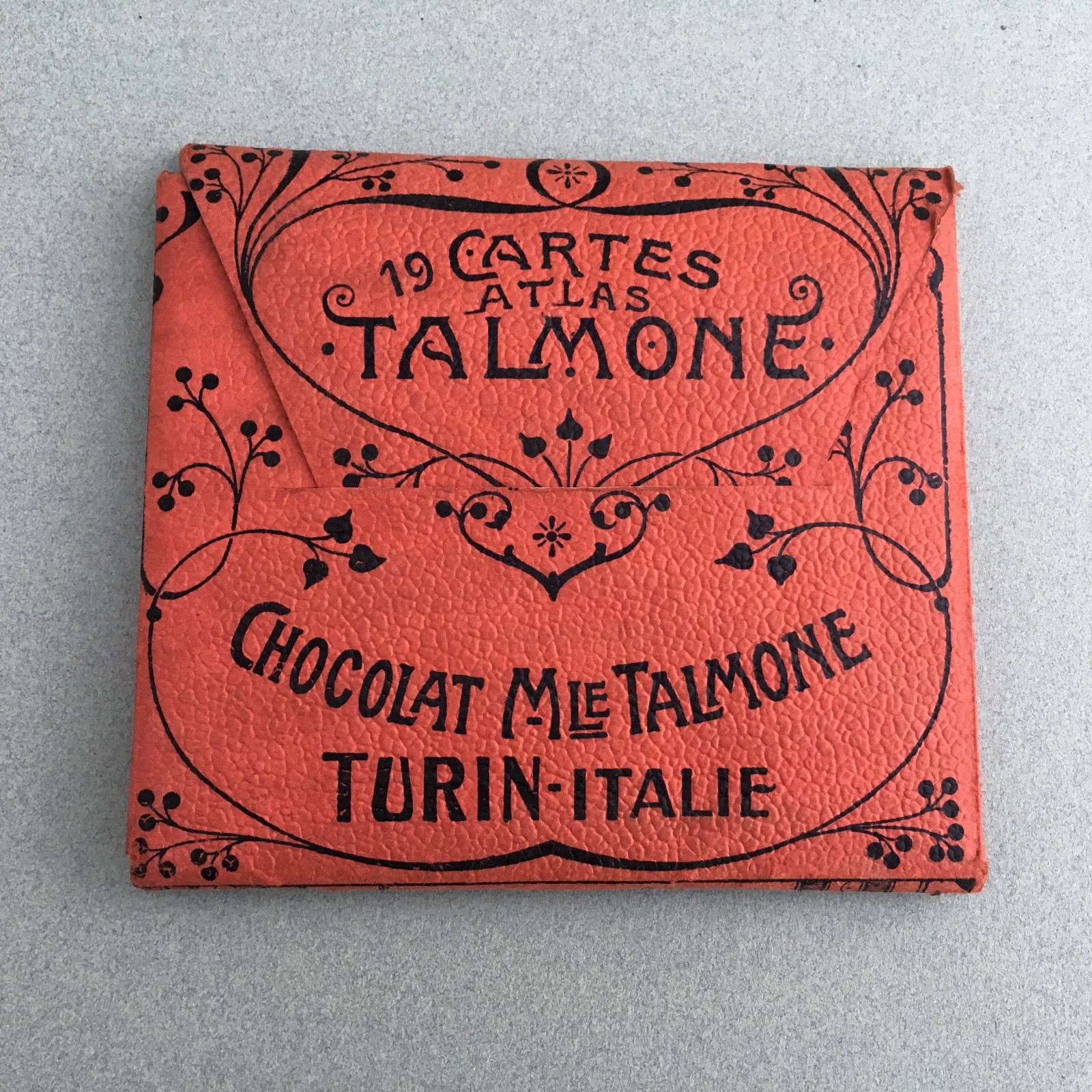 Foto 1 di 12