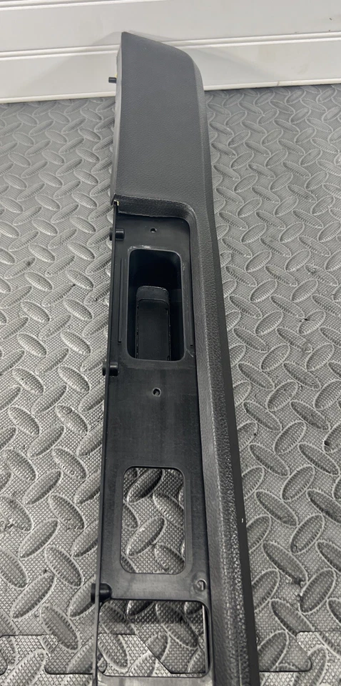 Ford Expedition 2007-2014 pasajero puerta delantera derecha reposabrazos reposabrazos negro Foto 4 de 4