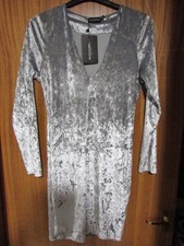 Brand NEW (with tags) PRETTYLITTLETHING Grey Velvet Plunge Bodycon Dress UK 14