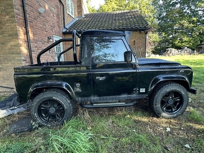 Land Rover Defender 1989