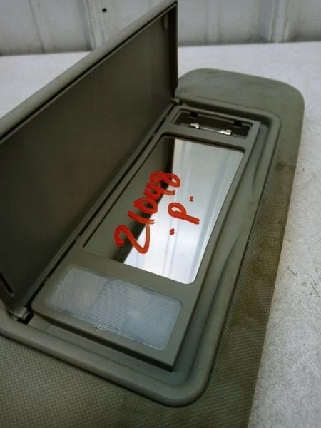 2009 SATURN AURA PASSENGER RIGHT SUN VISOR OEM USED TESTED MISSING LIGHT COVER - Image 2 of 4