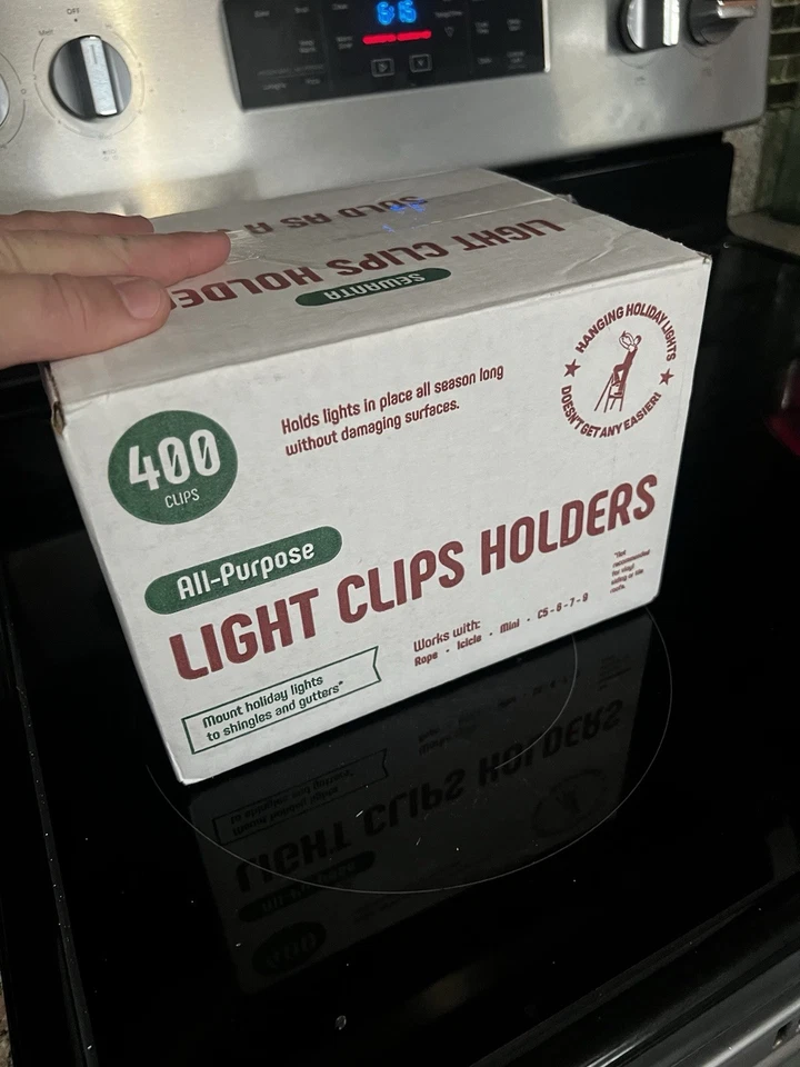 All-Purpose Holiday Light Clips Holders Christmas Outdoor- USA 400 Pcs. - Image 4 of 4