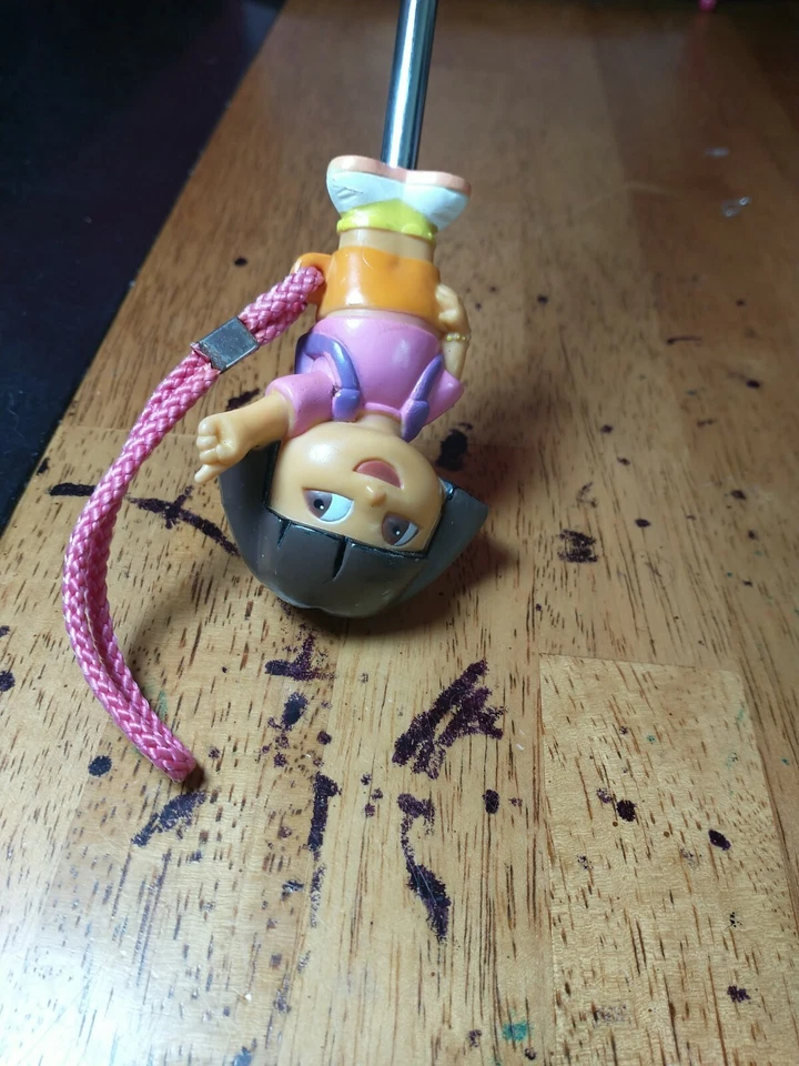 Paraguas infantil Dora The Explorer usado Foto 2 de 4