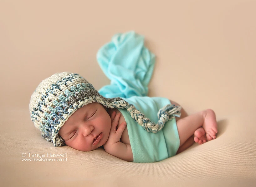 Hand Crochet Knitted Baby Hat Fair isle Chunky Photo Prop Boys Tie Newborn-12M