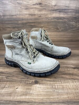 Yellow Port Shoes Made From Recycled Tires and Trucking  display picture 1