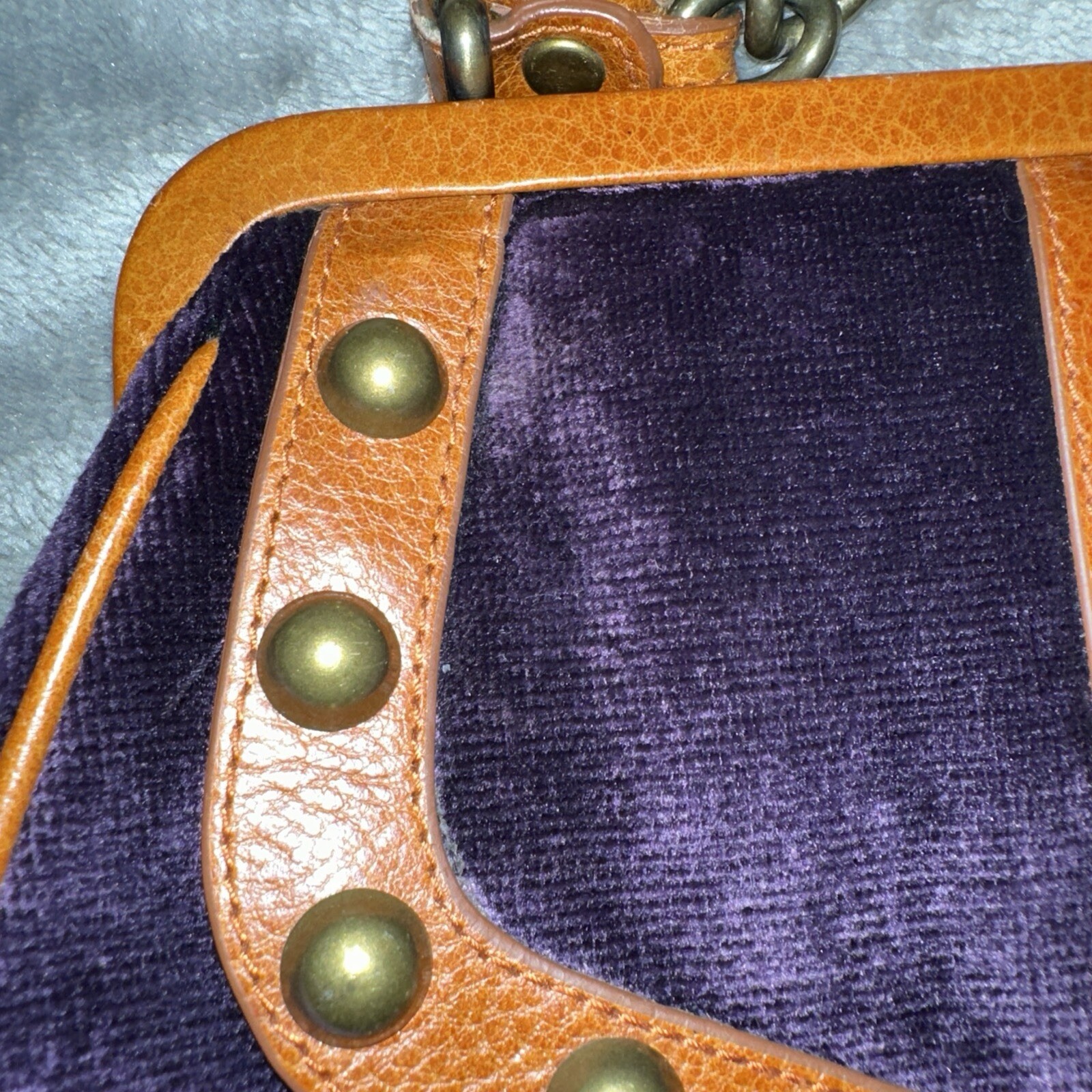 VINTAGE ISABELLA FIORE  Leather, Brass & Velvet SHOULDER HANDBAG EUC RARE image 8