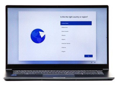 MSI Modern 15 A11M-004 - FHD - i7-1165G7 - 16GB RAM - 512GB SSD