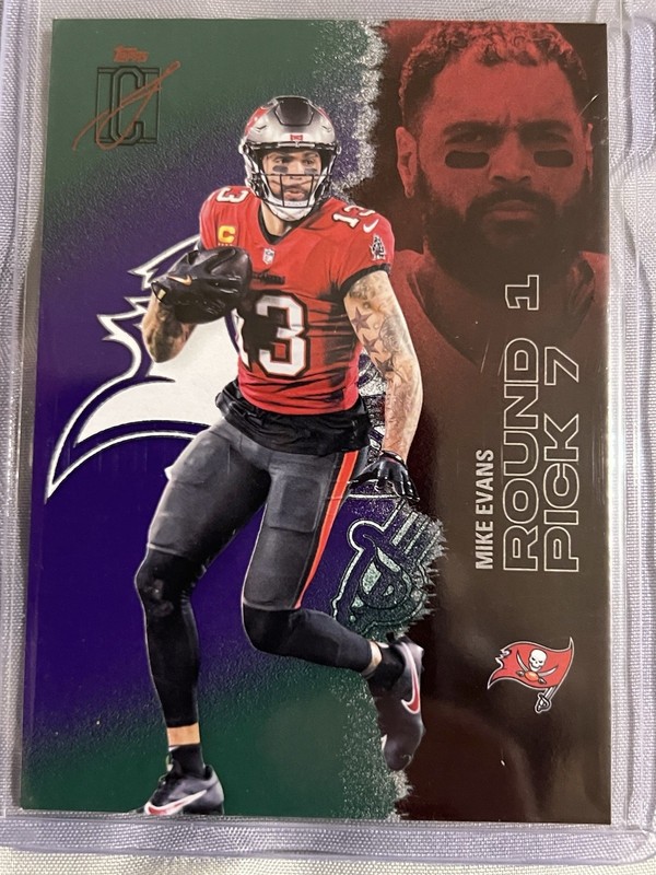 2025 Topps Signature Class- Mike Evans Green & Purple #51 Buccaneers
