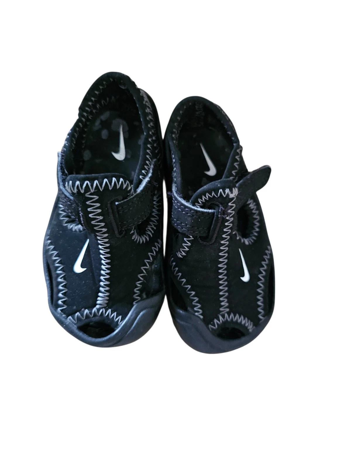 Scarpe da acqua Nike Sunray Protect bambino 4C nere sandali in neoprene scarpe da acqua