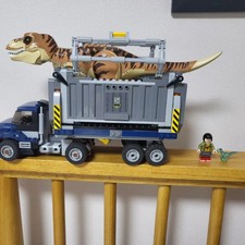 This is LEGO Jurassic World T-Rex Transport 75933