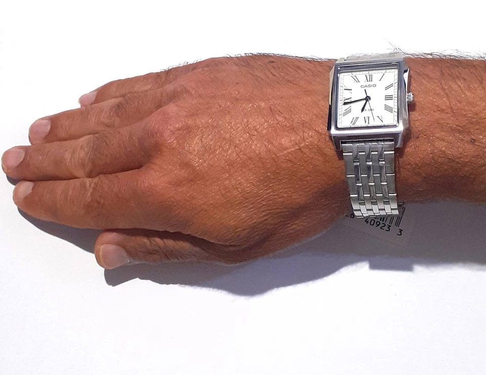 Orologio Uomo Casio MTP-B190D-7BVEF In Acciaio Con Quadrante Rettangolare - Immagine 2 di 3