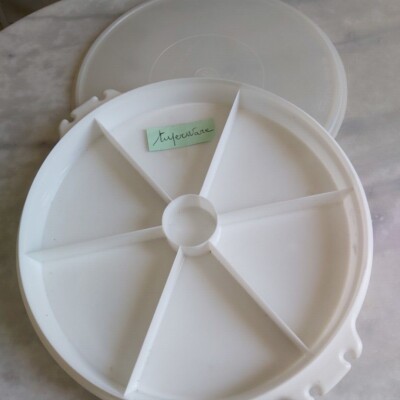 Plateaux télé ou cafétéria Tupperware Vintage Jaune