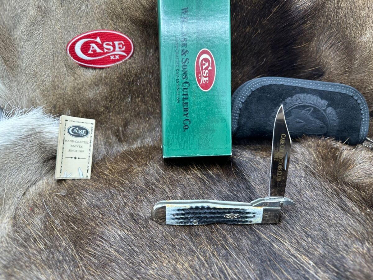 Case 2002 Collectors Club Cheetah Knife Moss Bone Handles Case 2002 Collectors Club Cheetah Knife Moss Bone Handles