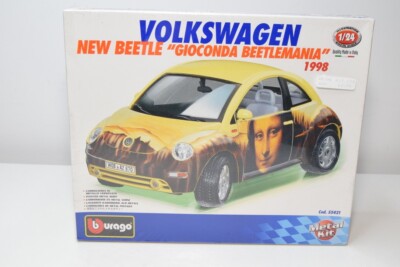 B63 1:24 BBURAGO BURAGO KIT 55421 VW VOLKSWAGEN NEW BEETLE GIOCONDA SEALED MIB