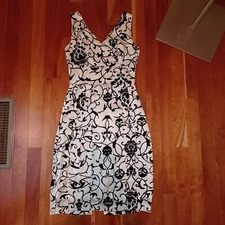 Black White Dress Small Sleeveless Knee Length 100% Silk Satin Flower CC Couture