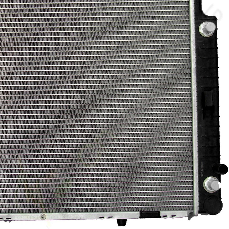 For 1996-1997 Mercedes-Benz E320 Aluminum Car Radiator - Image 2 of 3