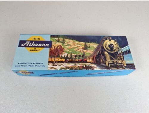 ATHEARN 4201 ATLANTIC COAST LINE POWERED LOCOMOTIVE GP-35 #960 - Picture 2 of 10