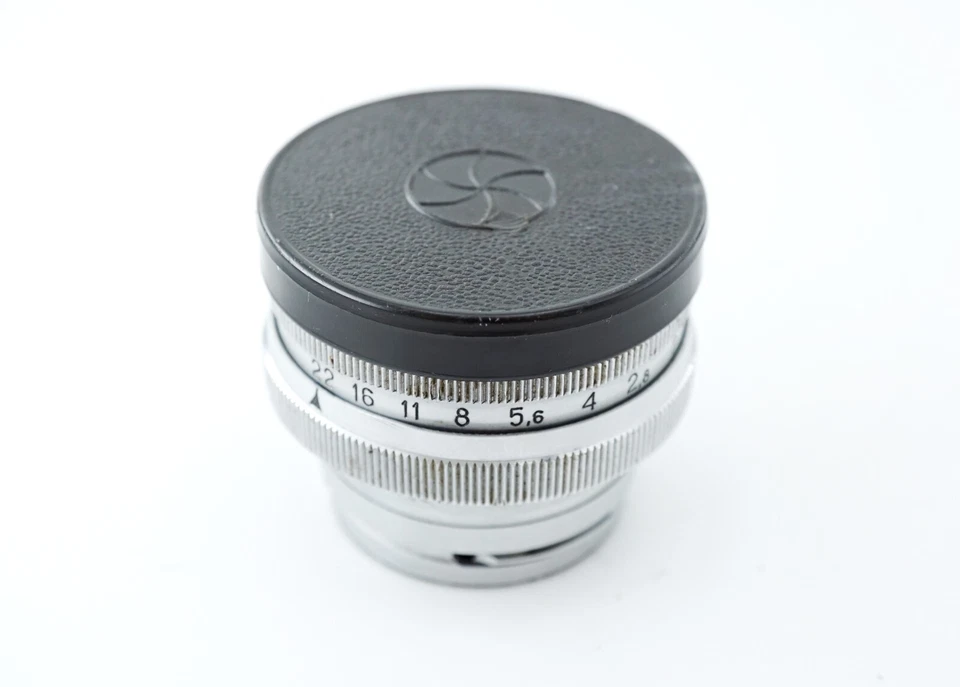 Lente retrato Arsenal Jupiter 8M (Kiev, cámara Contax RF) 1971 Sonnar 2/50 Foto 2 de 4