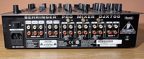 Behringer Djx700 Professional Dj Mixer Unit Only - Picture 2 of 3