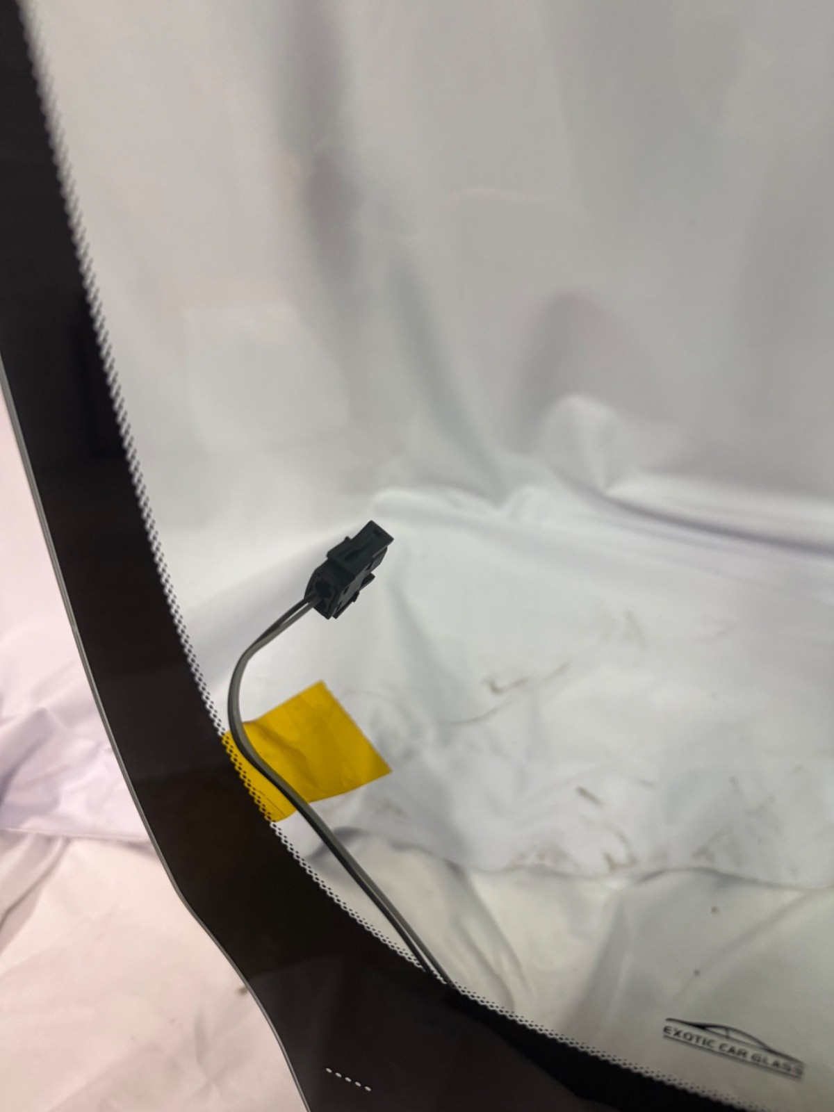 NEW *** Rolls Royce Cullinan Windshield ***