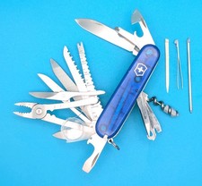 Victorinox Swiss Army SwissChamp Pocket Knife Multi-Tool, Blue, 91m 