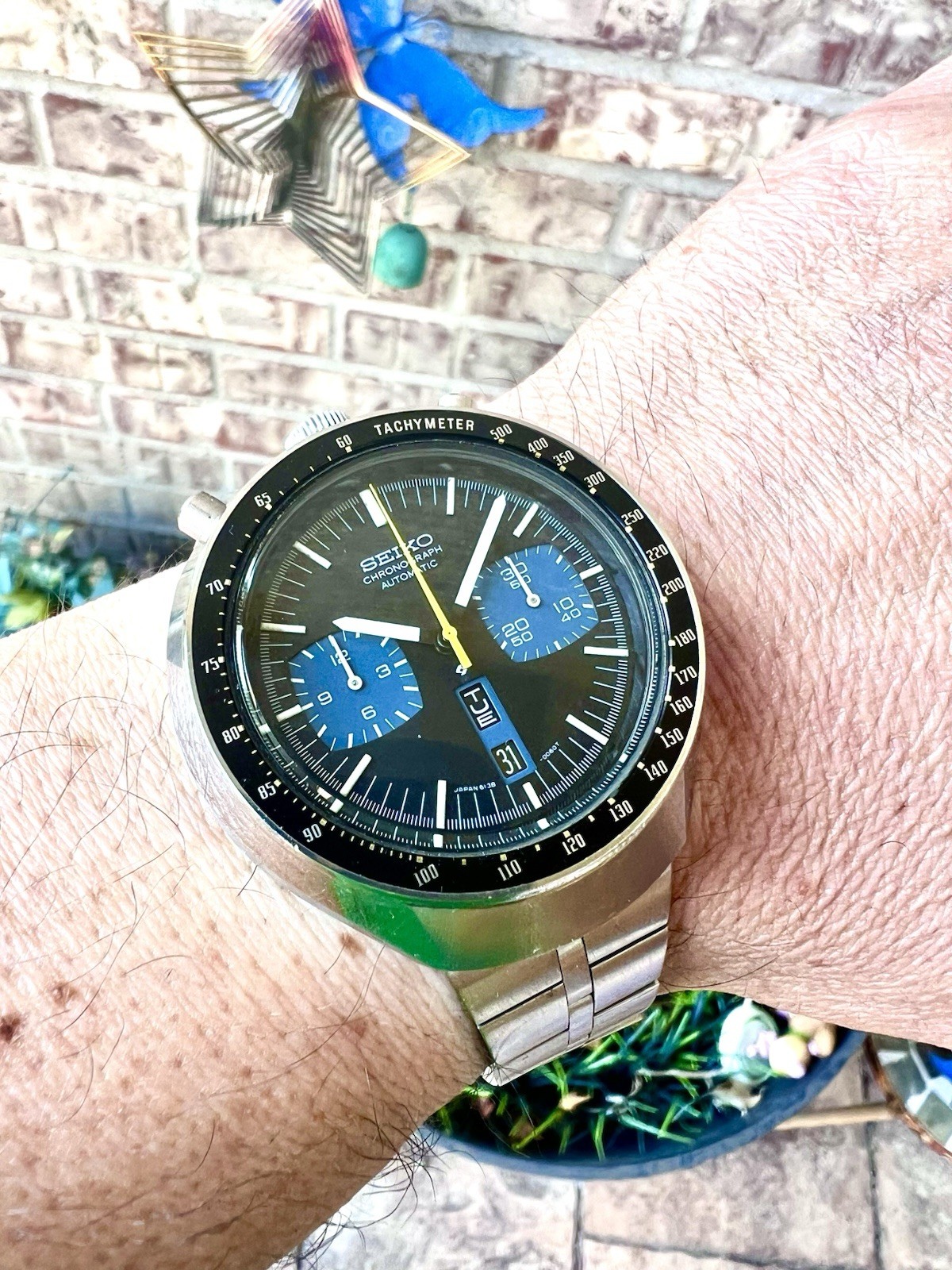 Seiko 6138-0040 Black Bullhead Chronograph Vintage Automatic Watch