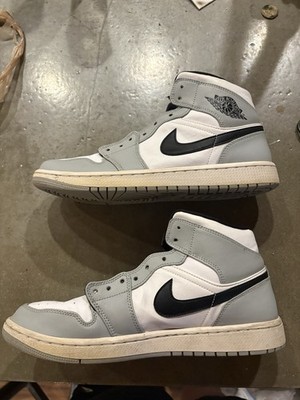 Jordan Air Jordan 1 Mid Smoke Grey Light Gray Black White 554724-092