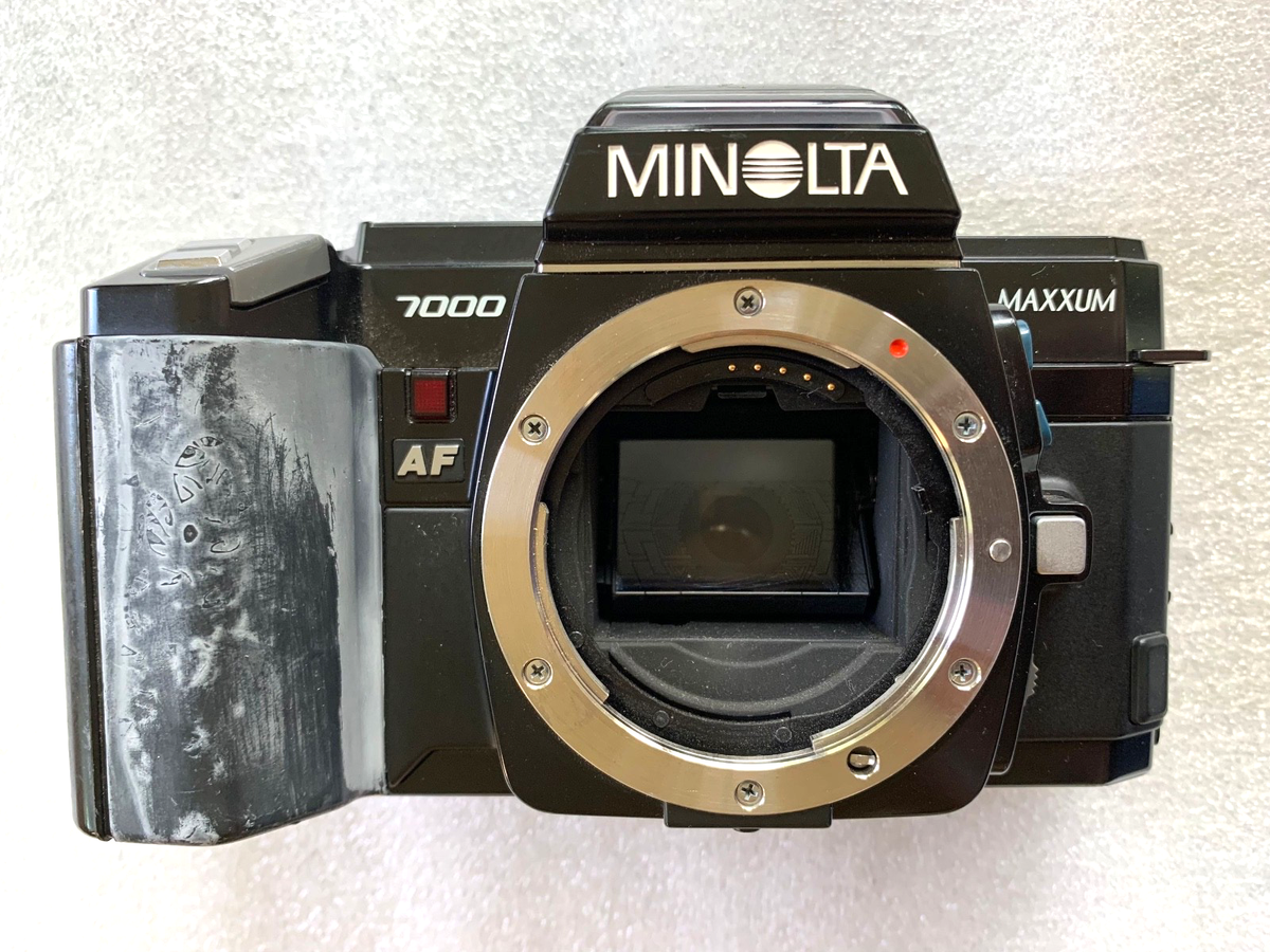 Minolta Maxxum 7000 AF 35mm Film Camera Body Only-Tested