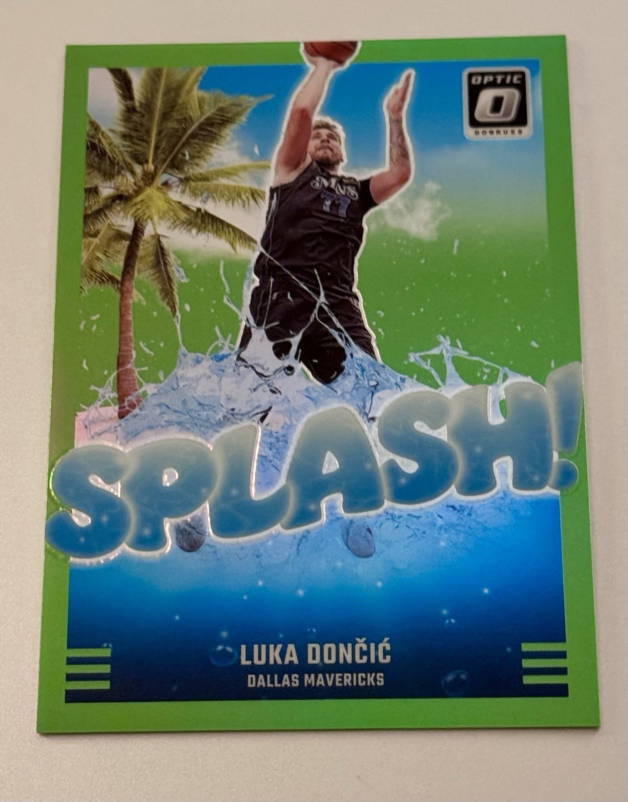 2024-25 Panini /199 GREEN PRIZM Donruss Optic Luka Doncic Splash Insert #1 Card