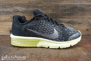 nike air max sequent size 5