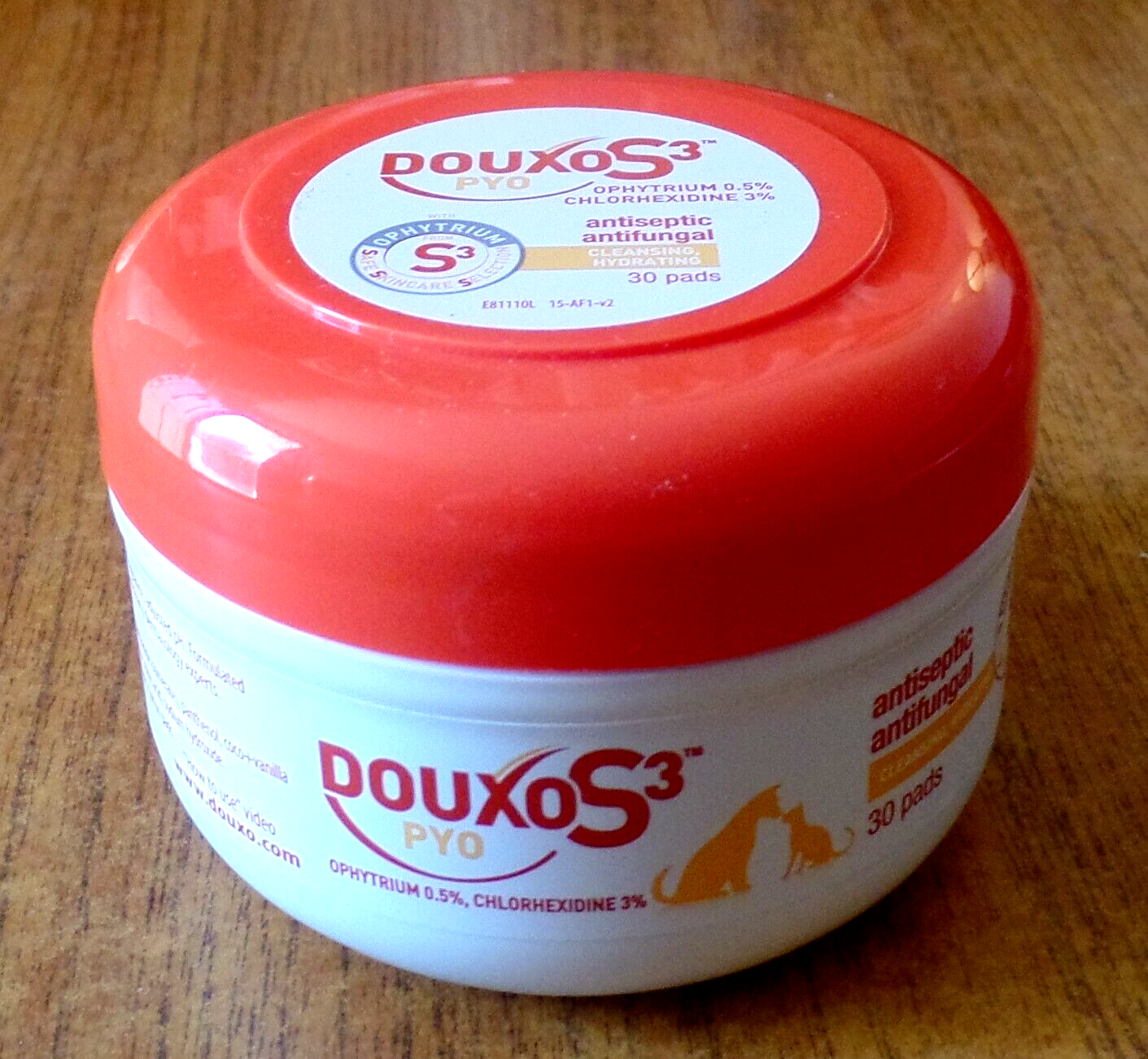 New DOUXOS3 ANTISEPTIC ANTIFUNGAL Pet Wipes Safe Skincare Selection 30 Pads