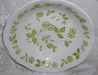 qty.4 Soup cereal Bowls Bowl Sears Petite Flora Floral Green Yellow Flowers