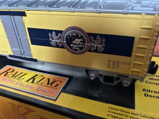 COORS BREWING MODERN STEEL SIDE BEER ICE REEFER - O SCALE MTH RAILING - NEW RARE - Image 4 of 4