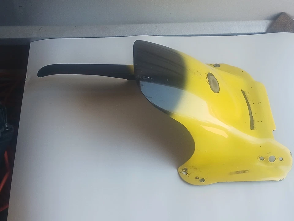 Abrazador de neumático de rueda trasera Honda CBR 929RR 2000-2001 (PERSONALIZADO) usado ¡¡¡¡Bueno!!!!! Foto 2 de 3