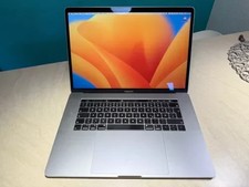Apple MacBook Pro 15 Zoll (256GB SSD, Intel Core i7 8. Gen, 4,10GHz, 16GB, 2018
