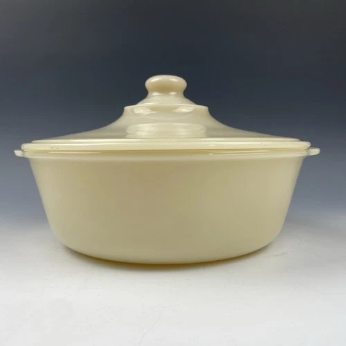 Vintage Fire-King Ivory Milk Glass Round Casserole Dish w/ Lid 1940s Oven Glass