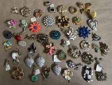 Vintage Lot Of 48 Brooches W Germany Monet Hobe Austria Vendome Clean Rhinestone